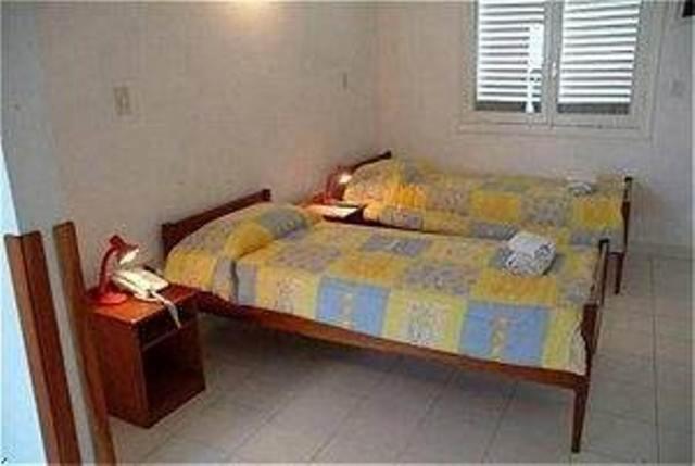 Hotel Palmas Del Sol Asuncion Oda fotoğraf